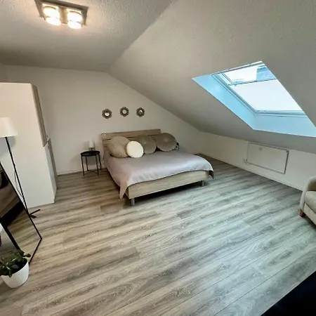 Apartment Marienhaus - Zentral, Parken, Netflix, Kontaktloses Einchecken Wuppertal